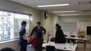 ある日の会議風景。社員が集まって共通課題での意見交換･･･これっいいですよ(^^)